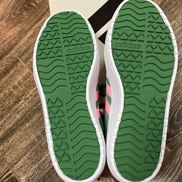 ADIDAS VL Court - Picture 7 of 7